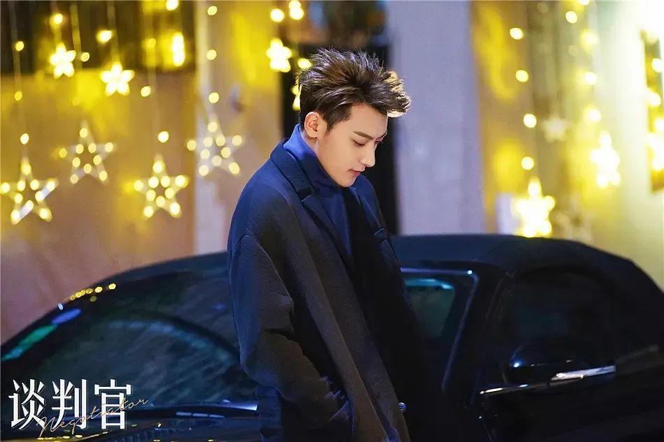 糊成这样，还不是自己作的……