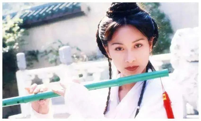 媲美李嘉欣，比肩李若彤，多次误当小三，她真的不是狐狸精？