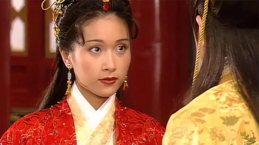 媲美李嘉欣，比肩李若彤，多次误当小三，她真的不是狐狸精？