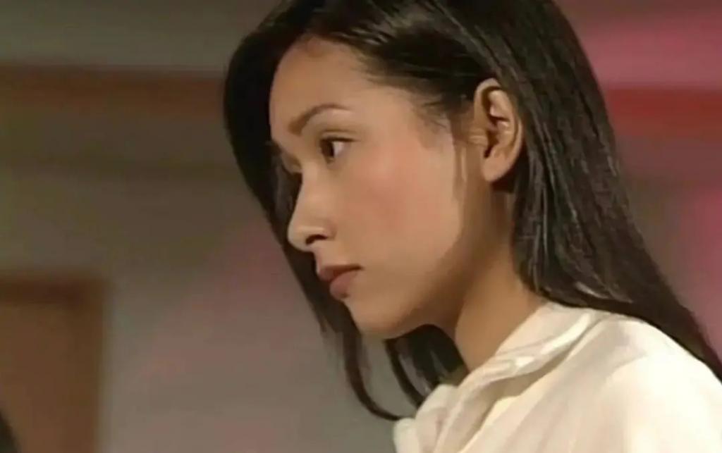 媲美李嘉欣，比肩李若彤，多次误当小三，她真的不是狐狸精？