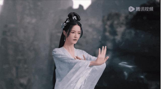 最美甄宓，怎么从杨幂接班人变成了IP富婆