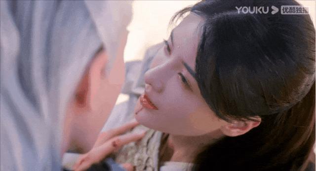 最美甄宓，怎么从杨幂接班人变成了IP富婆