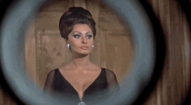 她或许是黄金年代好莱坞最会享受人生的初代Diva