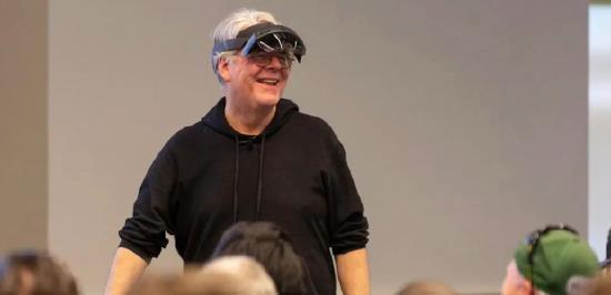 Meta公司AR软件负责人离职，扎克伯格或再遇波折？