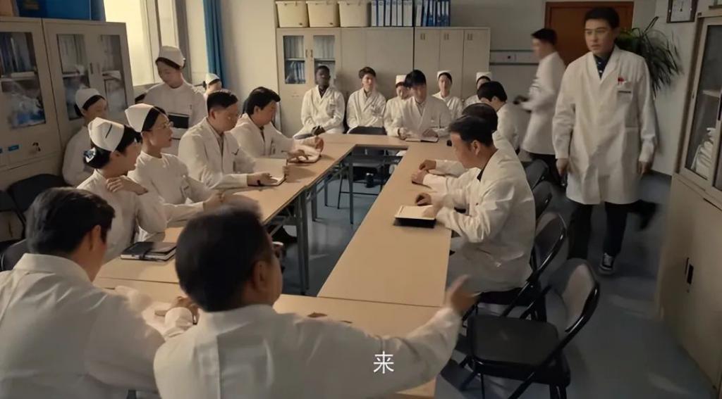 仅仅播2集收视率破1.3，11月份最期待的黑马剧开播