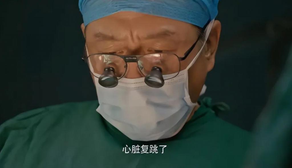 仅仅播2集收视率破1.3，11月份最期待的黑马剧开播