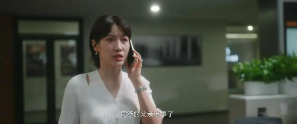 《无所畏惧》里摆烂的“老戏骨”：朱时茂跌下神坛，演技尴尬