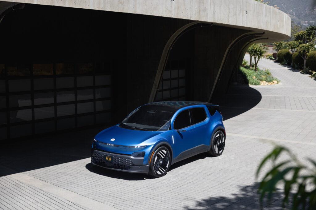 Fisker Pear 纯电紧凑型 SUV 量产版发布，采用“透明 A 柱”设计