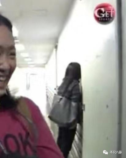 闪结闪离，有关这桩婚姻的传闻越来越魔幻了