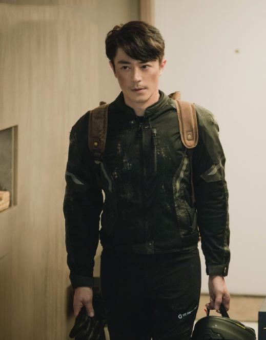 表面夫妻复出捞钱，竟拿女儿来炒作？