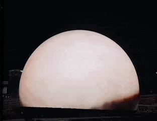 世界最大的网红球，1个月就亏了7个亿