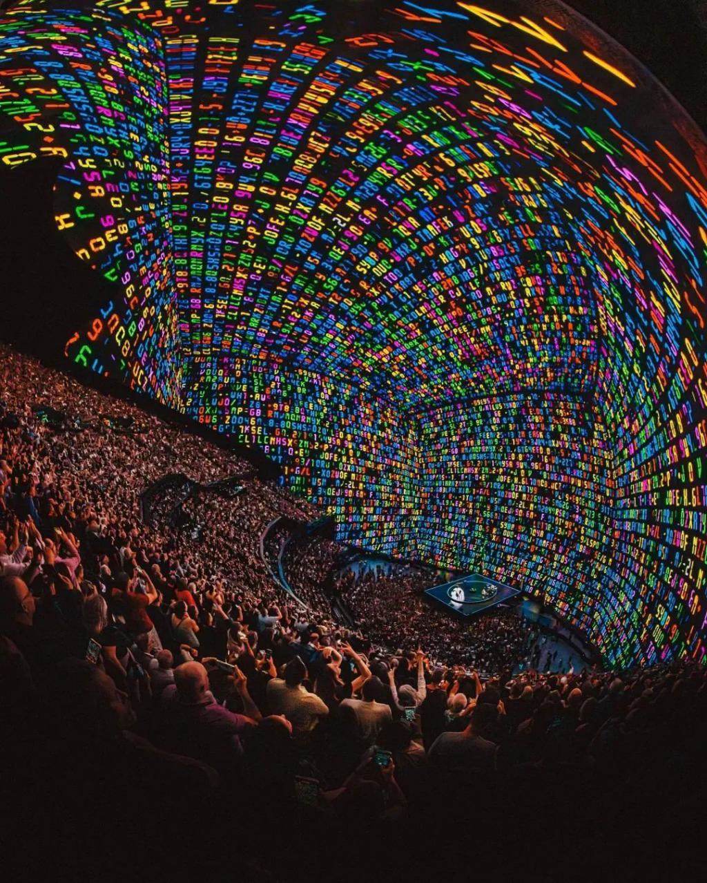 世界最大的网红球，1个月就亏了7个亿