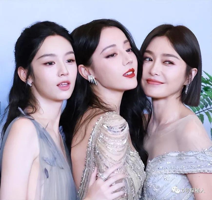 事实证明，44岁的秦岚如今已走进了一个“怪圈”