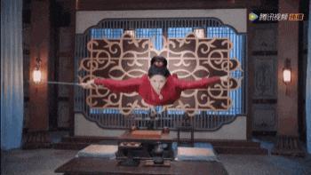 当演员被督促提升演技时，导演就不需要努力了吗？