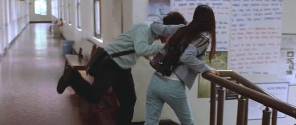 当演员被督促提升演技时，导演就不需要努力了吗？