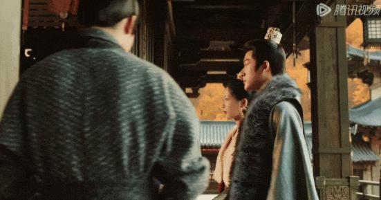 当演员被督促提升演技时，导演就不需要努力了吗？