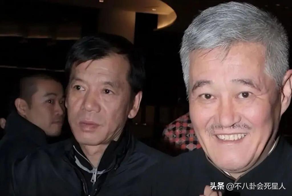 继杜旭东曹查理后，70岁曾志伟也道歉了，却招来一片骂声