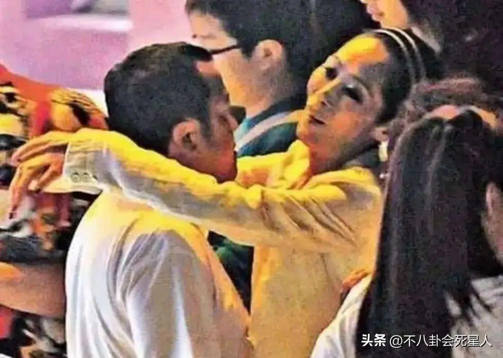 继杜旭东曹查理后，70岁曾志伟也道歉了，却招来一片骂声