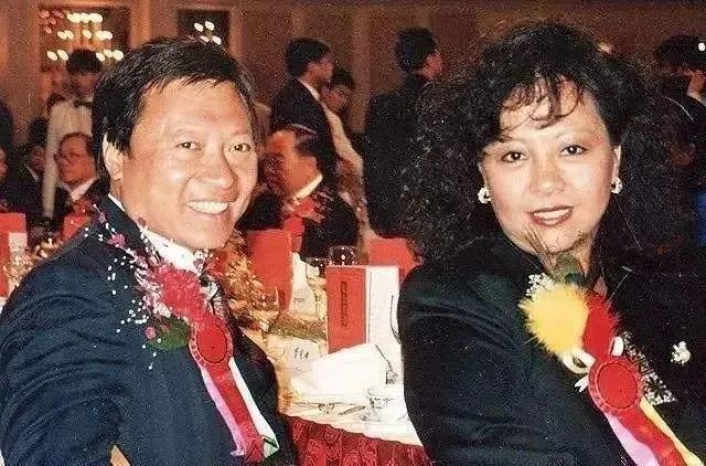 香港豪门最强的妈，还是她？