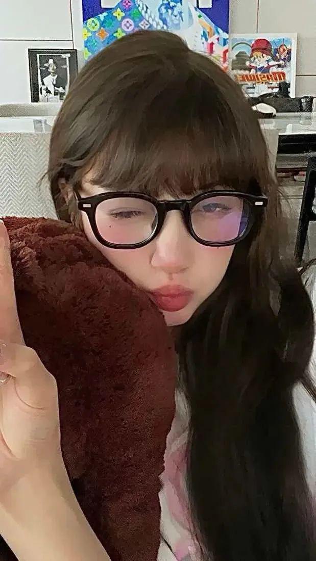 震惊！他不是有女朋友了吗？？