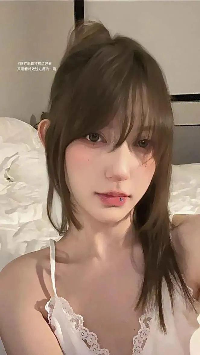 震惊！他不是有女朋友了吗？？