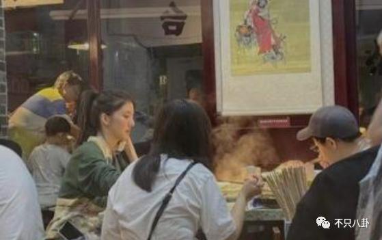 首度承认要结婚！终于明白大美女为啥要嫁他了！