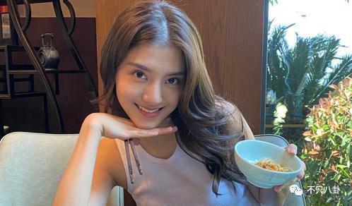 首度承认要结婚！终于明白大美女为啥要嫁他了！