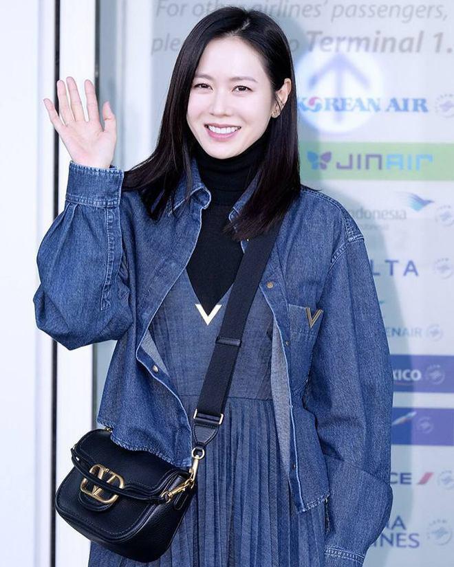 孙艺珍穿宽松裙丰腴被质疑怀二胎,粉丝形容那是幸福肥