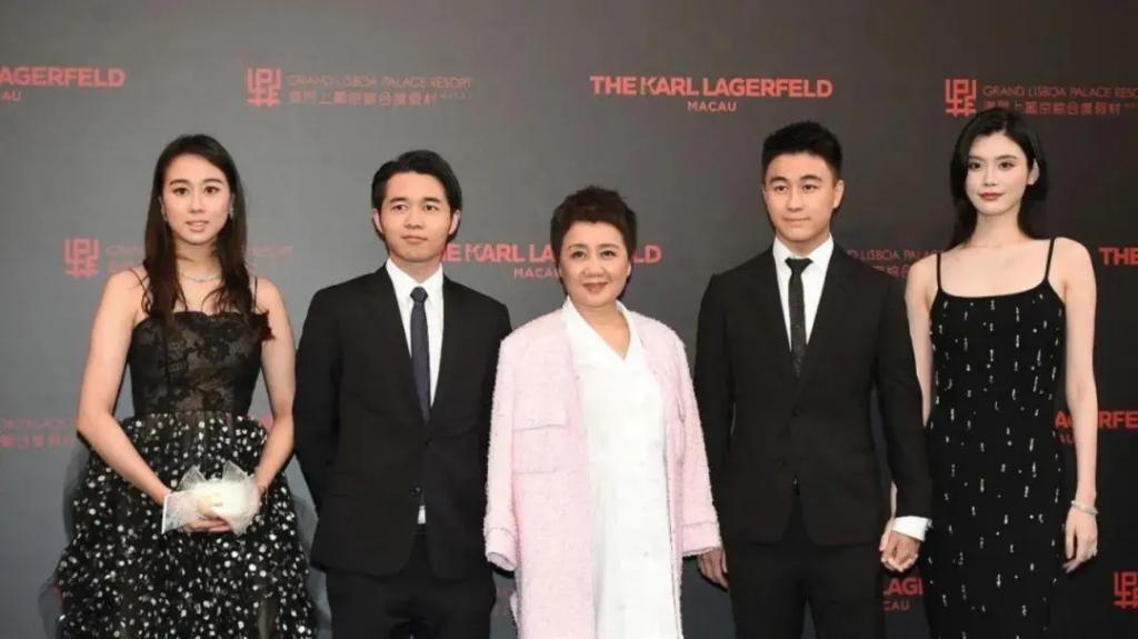 嫁入豪门4年后，她被彻底洗白了？