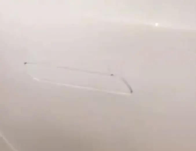 开特斯拉，出门带菜刀？隐藏门把手成北方车主噩梦！