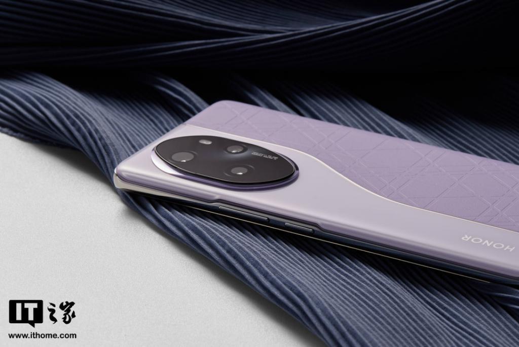 荣耀 100 系列图赏：别具一格配色与ID设计，首搭荣耀绿洲护眼屏