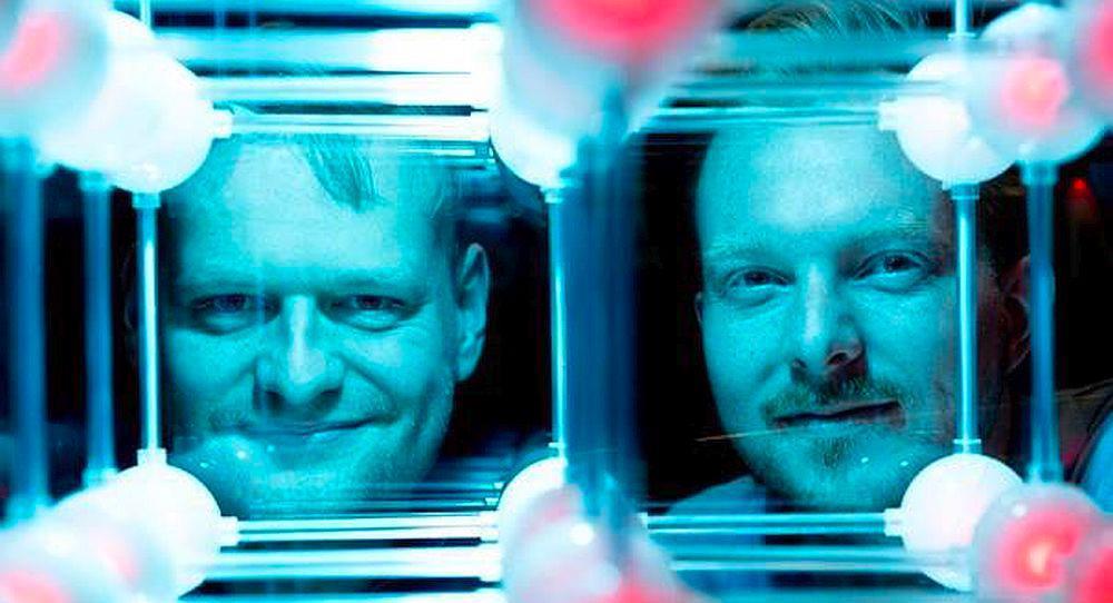 将微流体冷却系统无缝集成到硅芯片中，瑞士工程科技公司Corintis将芯片冷却效能提高50倍