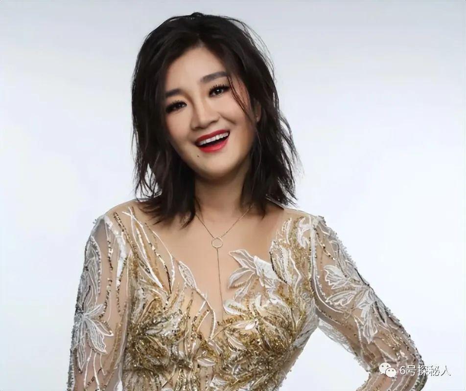 4年前被刀郎告上法庭，被迫退出歌坛的降央卓玛如今怎么样了