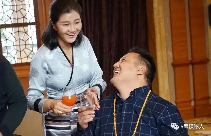 4年前被刀郎告上法庭，被迫退出歌坛的降央卓玛如今怎么样了