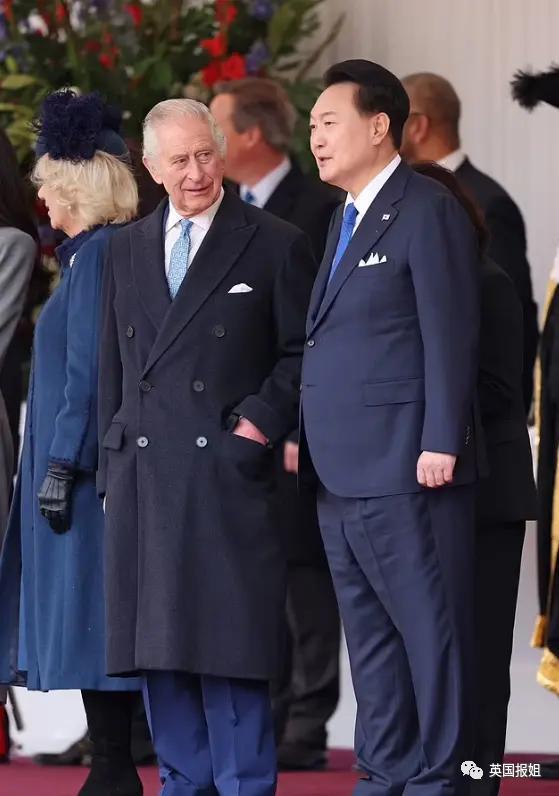 英王室为韩总统办奢华国宴！最抢镜的是凯特王妃的红衣美腿