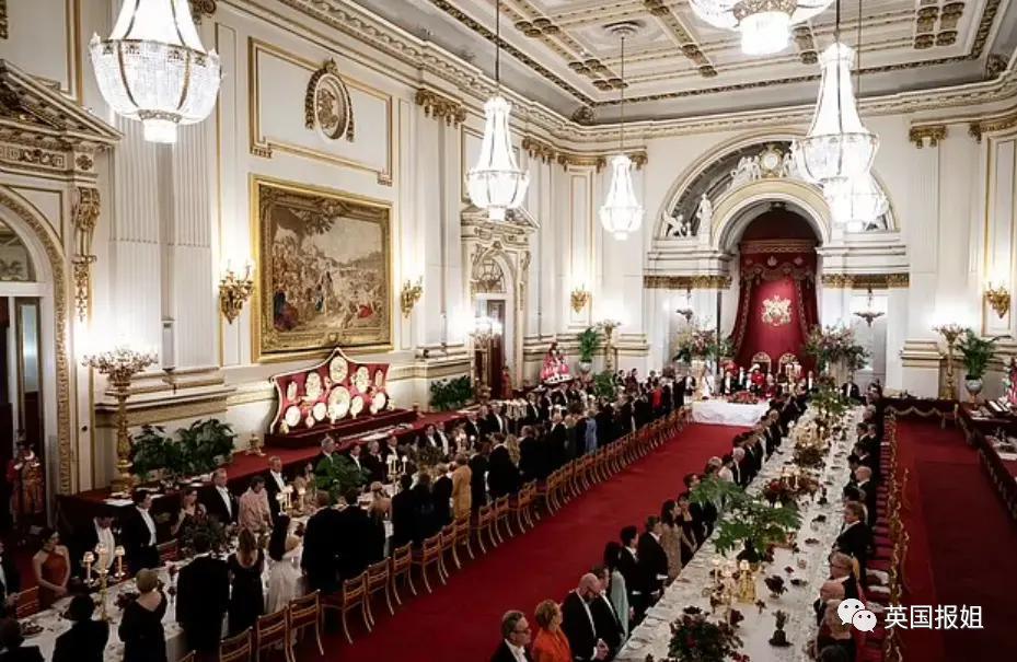 英王室为韩总统办奢华国宴！最抢镜的是凯特王妃的红衣美腿