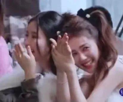 你俩到底谈没谈啊？