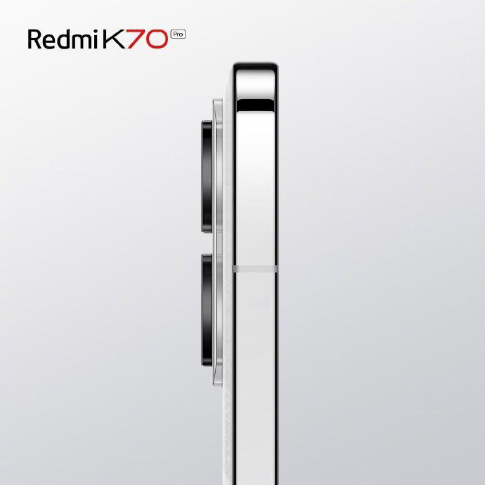 小米 Redmi K70 Pro 手机晴雪配色公布：白色玻璃机身   金属中框