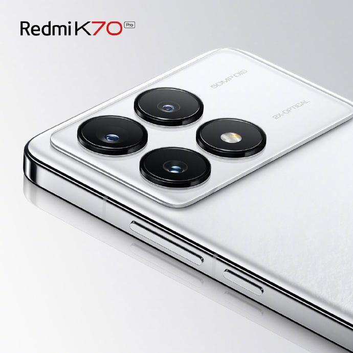 小米 Redmi K70 Pro 手机晴雪配色公布：白色玻璃机身   金属中框