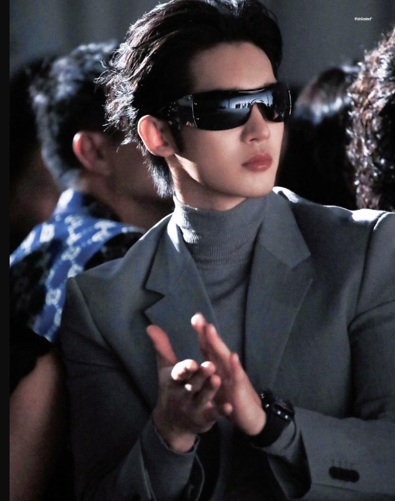 顶流红毯:热巴性感华贵,娜然清新脱俗!但娜扎这次秒了所有