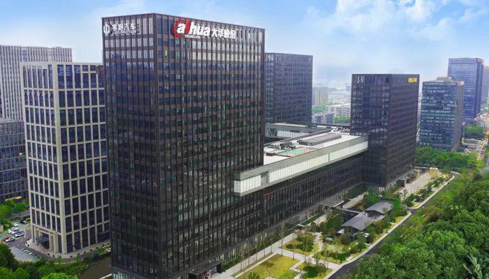 超预期的零跑，被低估的朱江明