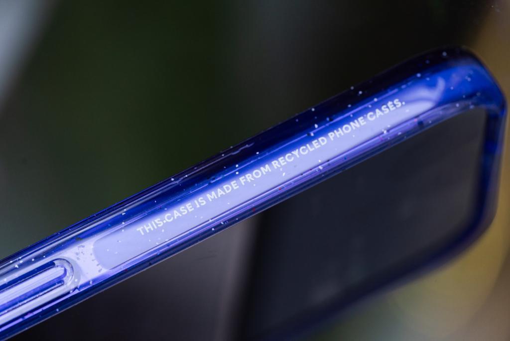 常年被抄袭的手机壳潮牌，因抄袭站上了被告席