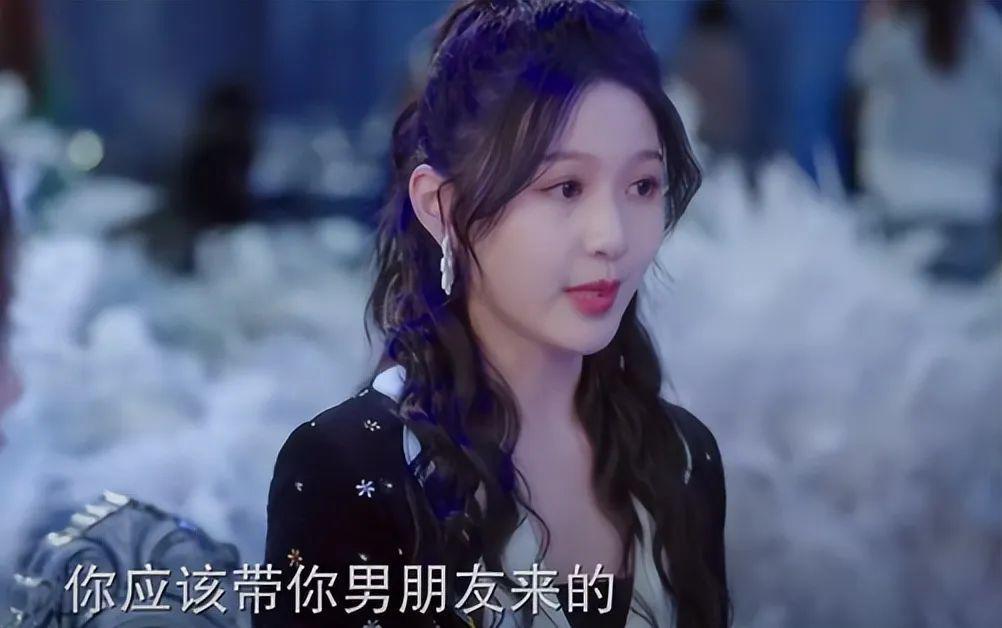 以爱为营：床戏多被投诉，尺度大儿童不宜，网友：低俗