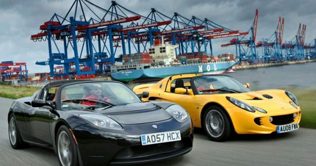 特斯拉开源了第一台跑车，我发现这是本修车指南。