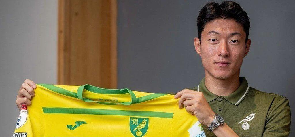 韩知名足球国脚不雅视频疯传，牵出已婚女星！调查竟是嫂子策划，被曝与他不伦恋？！