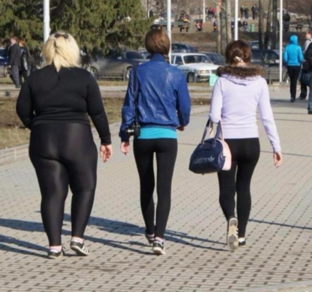 哈哈哈哈！来到美国之后才知道，原来衣服还可以这样穿