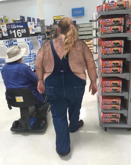 哈哈哈哈！来到美国之后才知道，原来衣服还可以这样穿