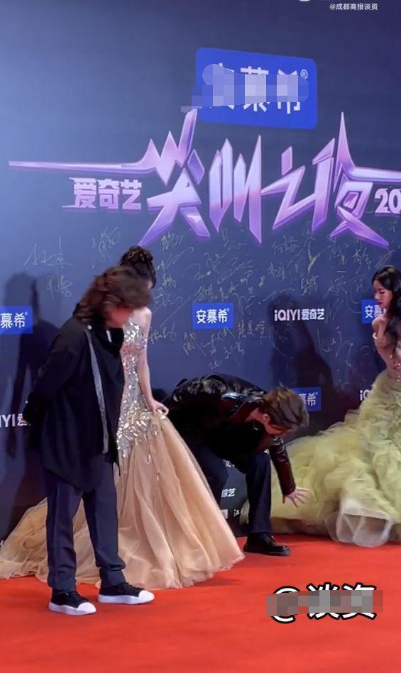 尖叫之夜尴尬瞬间：张译缺席狂飙导演说人齐，闫妮拿错张若昀奖杯