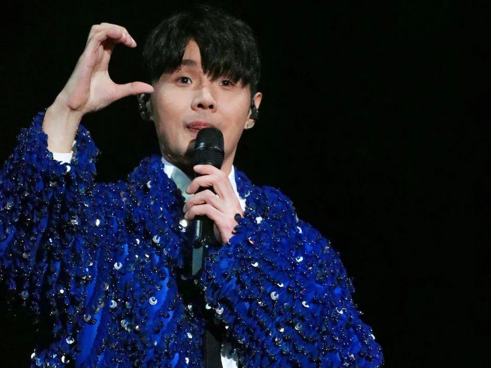 嘉宾真是陈奕迅!李荣浩演唱会,昨晚这幕刷屏了