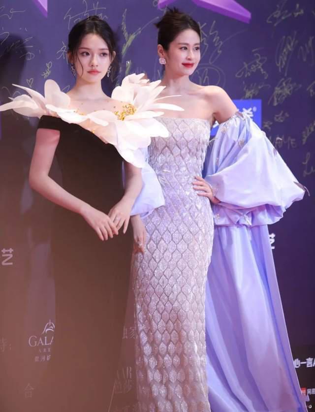 尖叫之夜女星有多拼？倪妮两套高定称霸，杨幂全球首穿搭50万珠宝